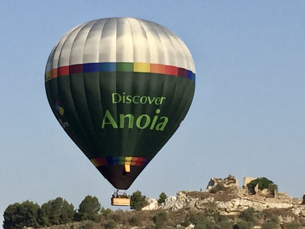 VOLAR A L’ANOIA